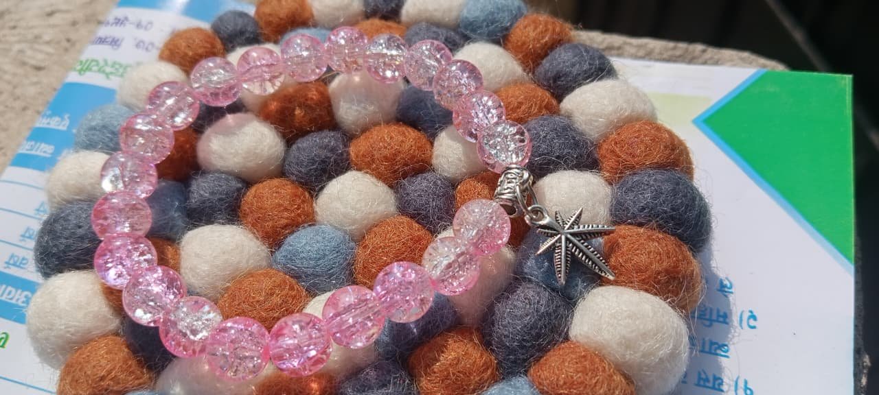 Glass Bracelets - Image 12