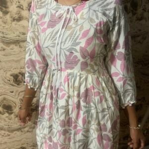 Women’s White & Pink Floral Printed Kurti  Size XL